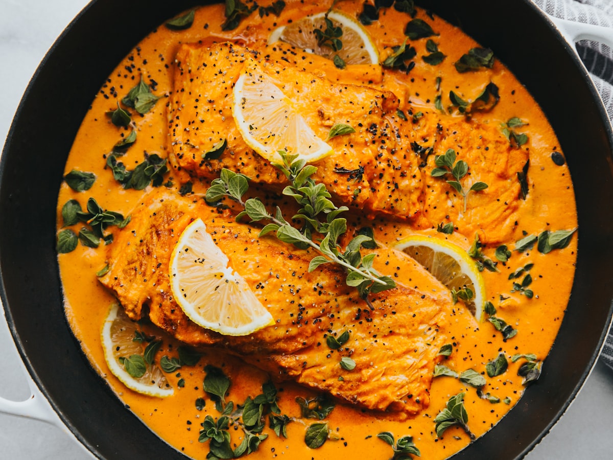 High protein meal delivery — NutriChef Nutrishred bundle Bangkok
